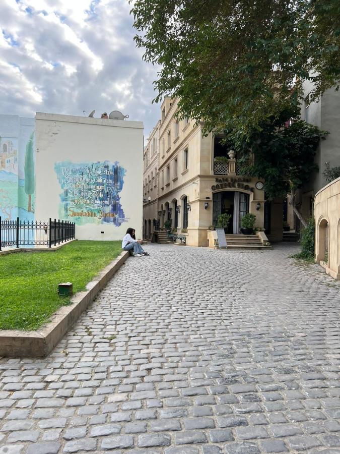 Hellobaku Apartment In Old City Eksteriør billede