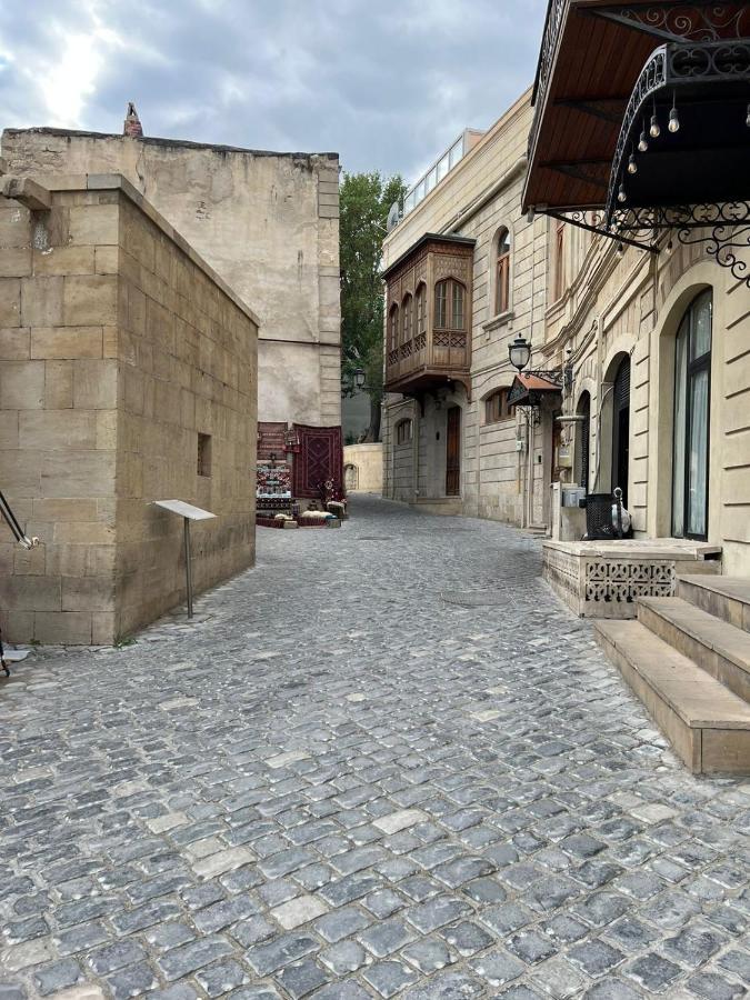 Hellobaku Apartment In Old City Eksteriør billede