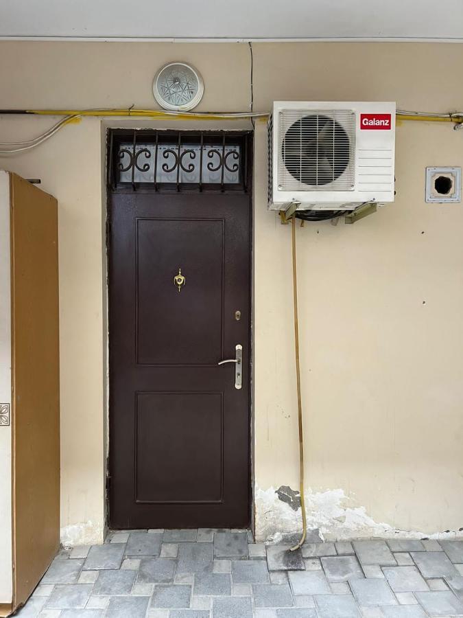 Hellobaku Apartment In Old City Eksteriør billede