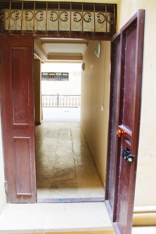Hellobaku Apartment In Old City Eksteriør billede